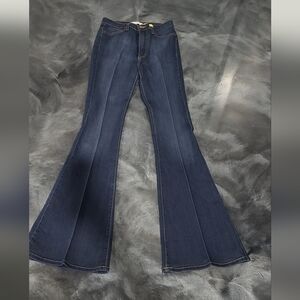 Vibrant Flare bottom dark wash jeans Size 7